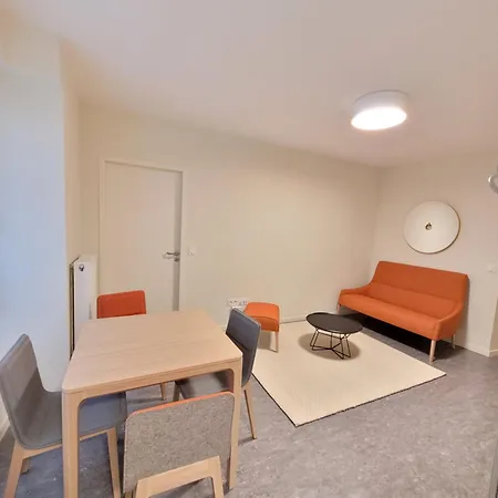 Hoteliere Champollion